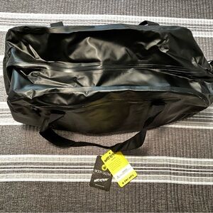 Body Glove Black Duffle Bag